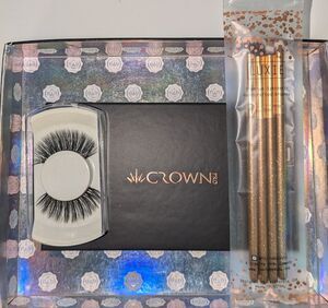 1 Luxie Brush Set 1 Crown Eyeshadow Palette & Lashes~Eye Enhancing Beauty Bundle